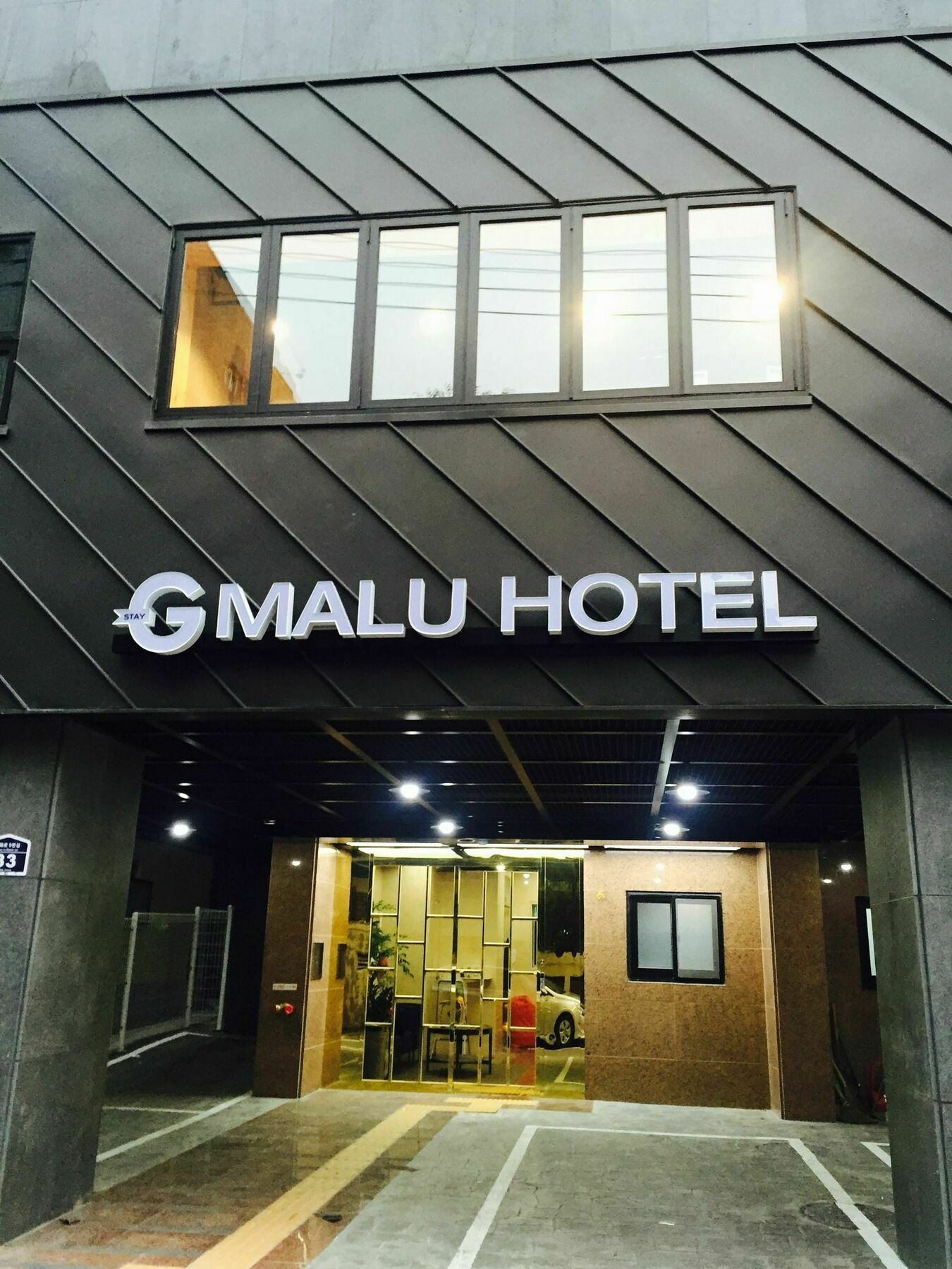 Malu Hotel Suwon Exterior photo